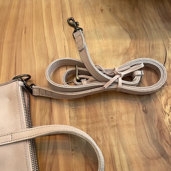 ABLE purse abera commuter NWT - Picture 5 of 5